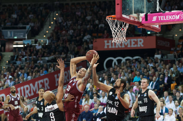 游泳项目的 游泳项目的