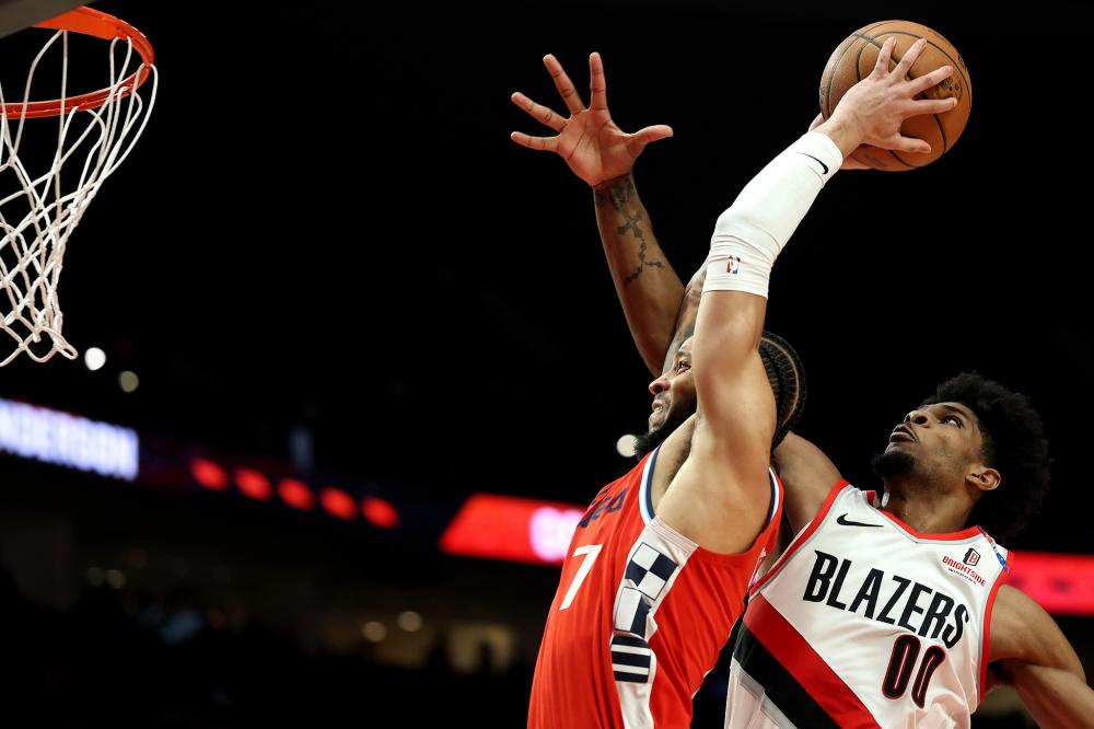 中崭露头角 中崭露头角